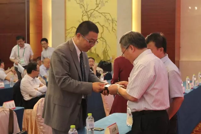 管理咨詢機(jī)構(gòu)