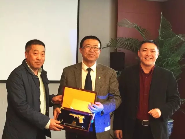 中國兵器裝備集團(tuán)公司邀請(qǐng)王吉鵬先生分享：《國企改革下的轉(zhuǎn)型升級(jí)》