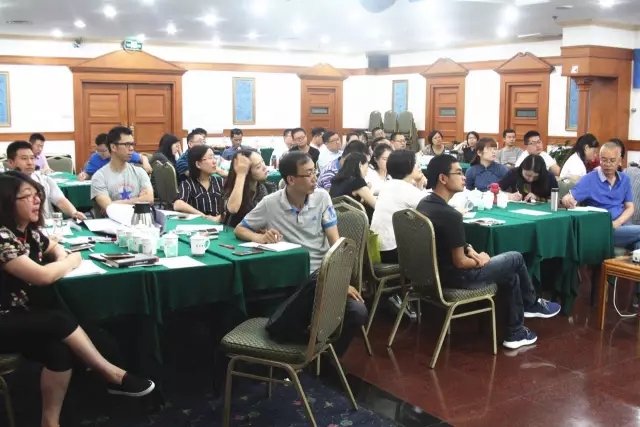 讓企業(yè)文化重構(gòu)推動(dòng)戰(zhàn)略調(diào)整成功——和王吉鵬一起走進(jìn)青啤、海爾！